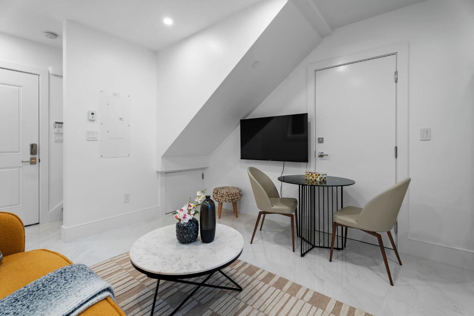 Brand New 2 Bedroom Point Grey Getaway Vancouver Zewnętrze zdjęcie