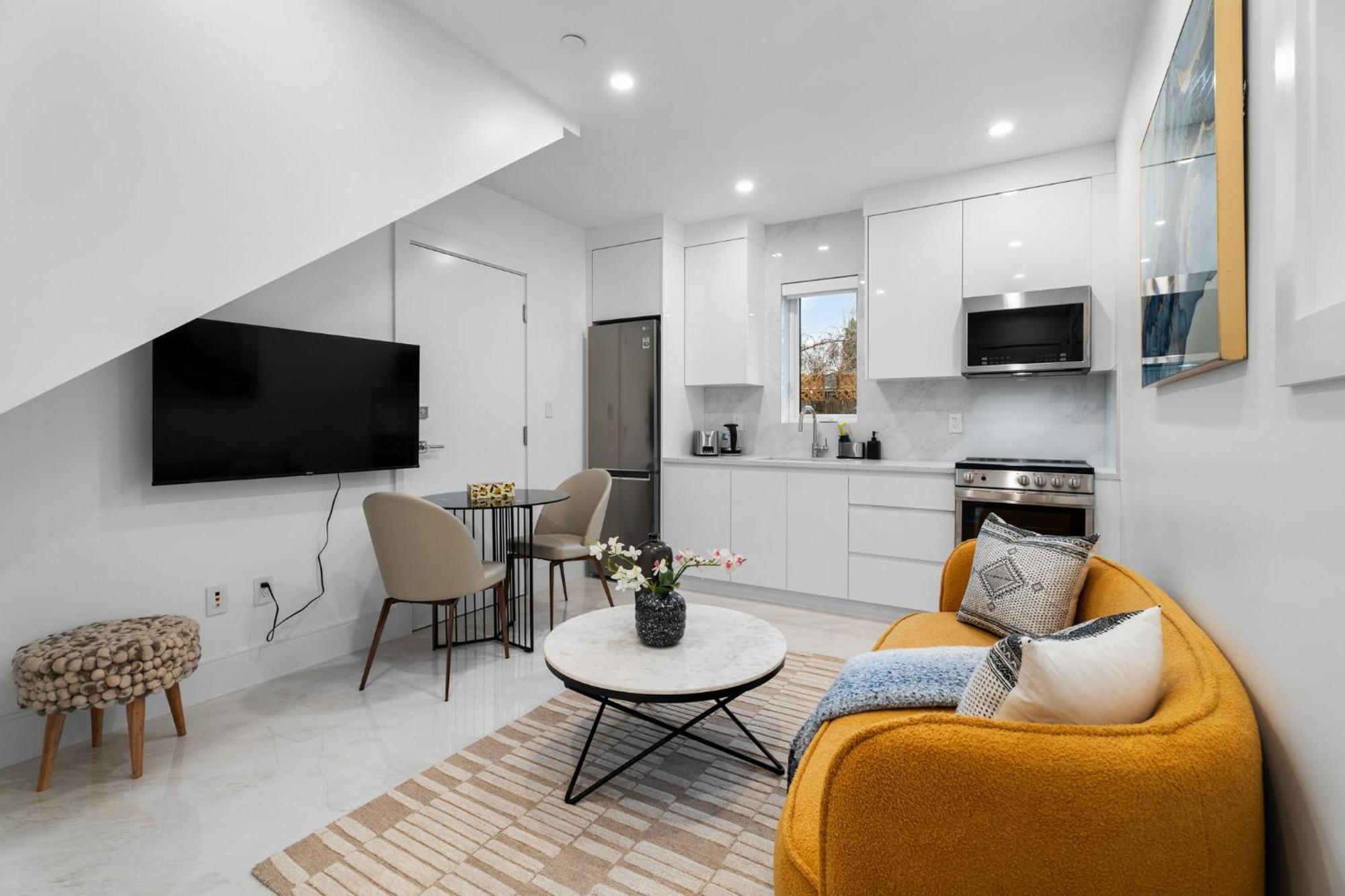 Brand New 2 Bedroom Point Grey Getaway Vancouver Zewnętrze zdjęcie