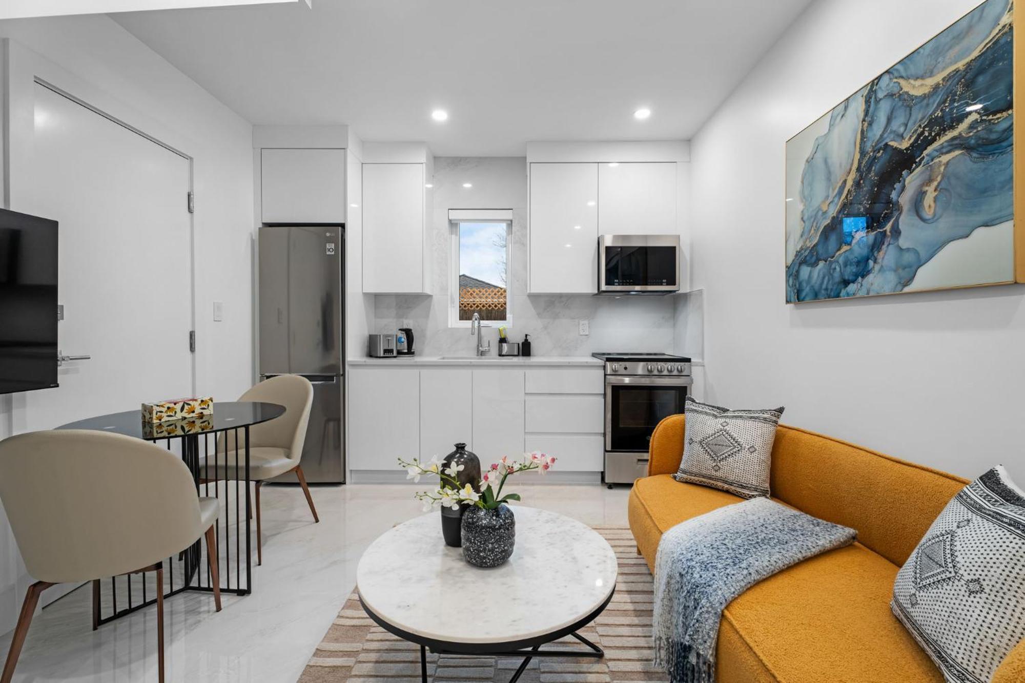 Brand New 2 Bedroom Point Grey Getaway Vancouver Zewnętrze zdjęcie
